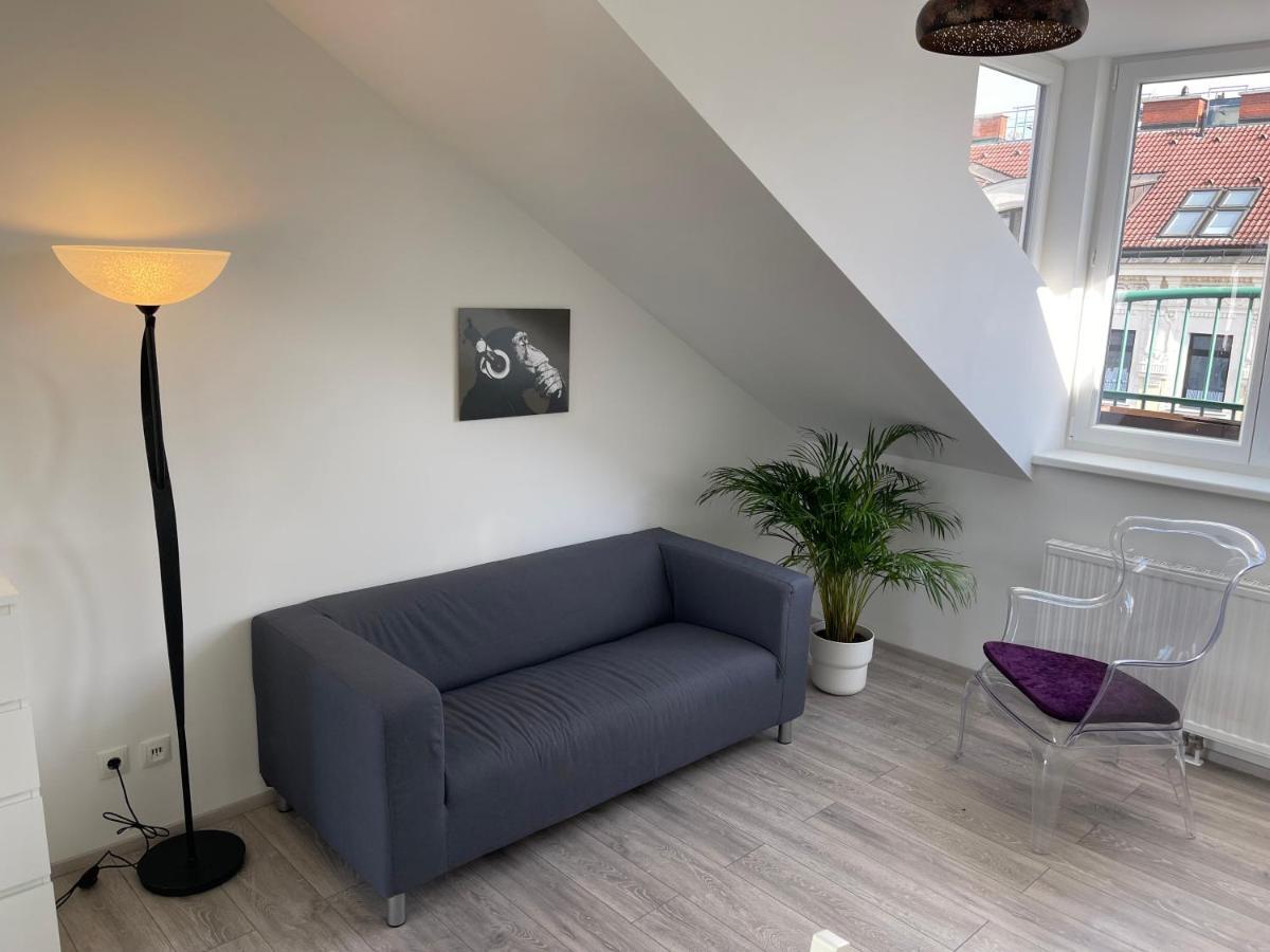 Апартаменты Dachterrasse Fuer 4 Personen Вена Экстерьер фото